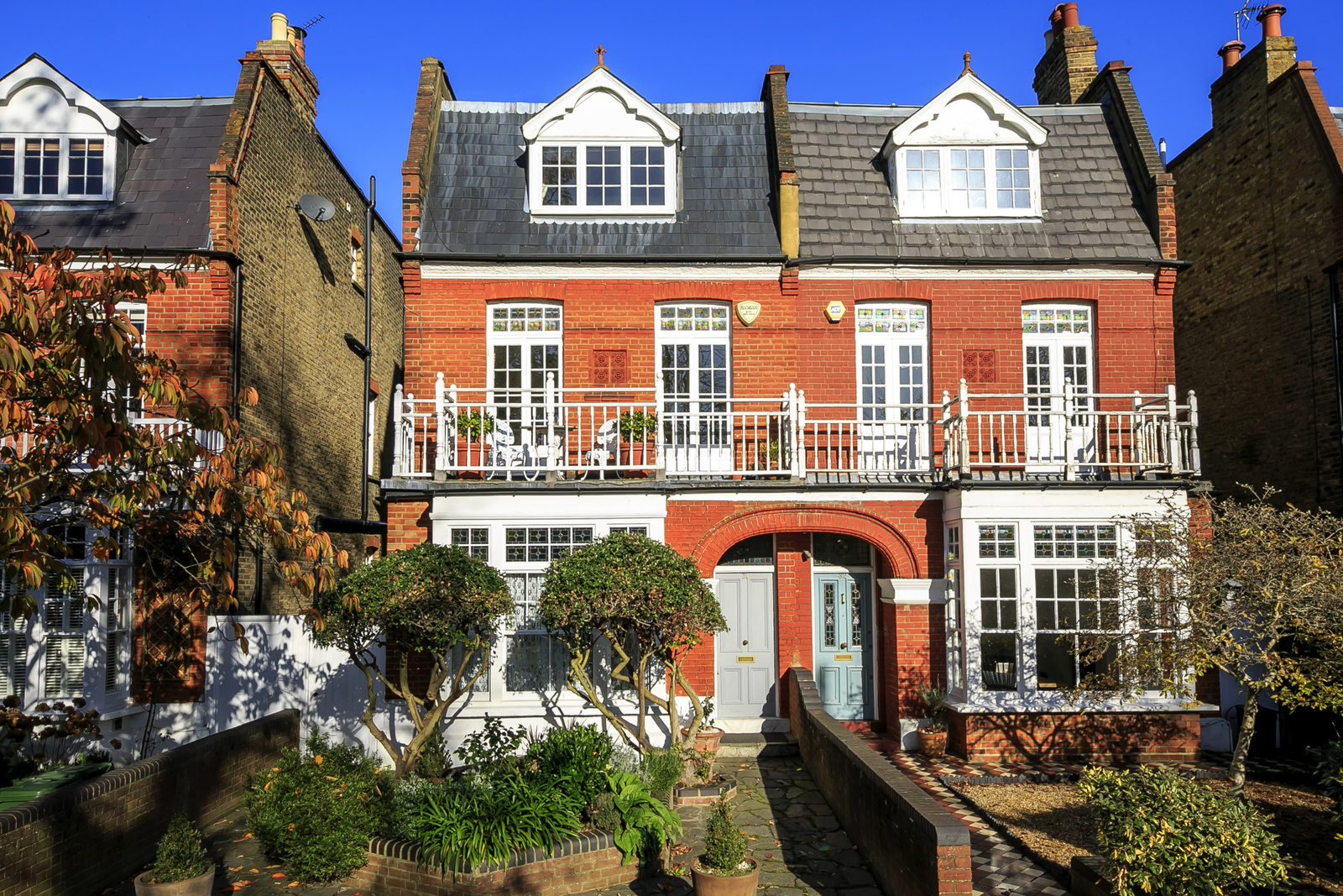 Lawn Crescent, Ground Floor Flat, TW9 3NS - Antony Roberts