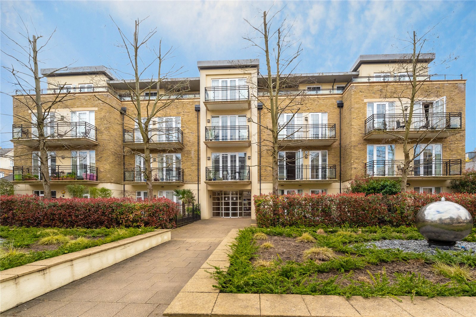 Magenta House, 21 Mews, TW9 4BU Antony Roberts