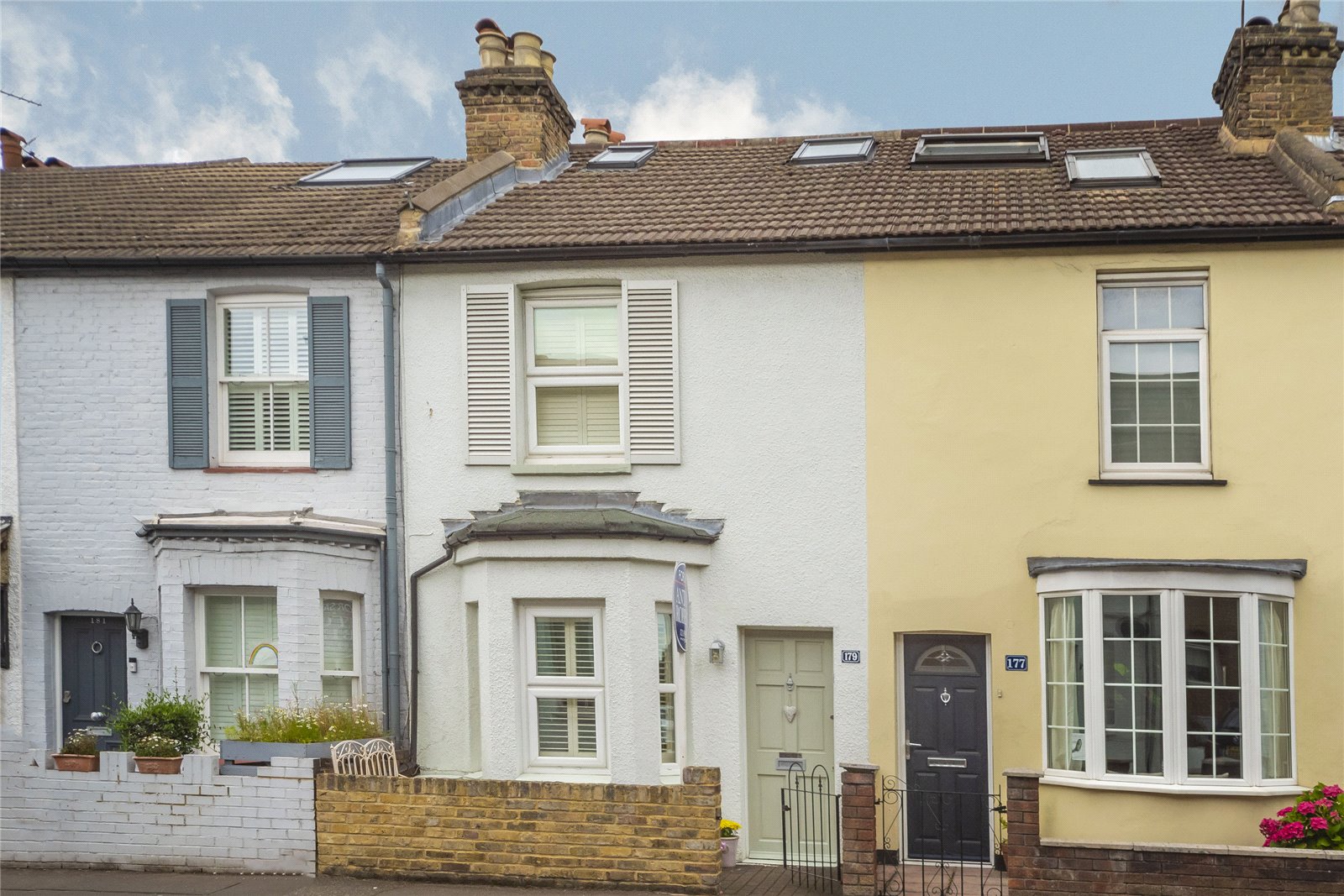 Road, Kew, TW9 2EN Antony Roberts