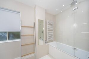 9 Layton Place, Kew, Richmond, TW9 3PP - Antony Roberts