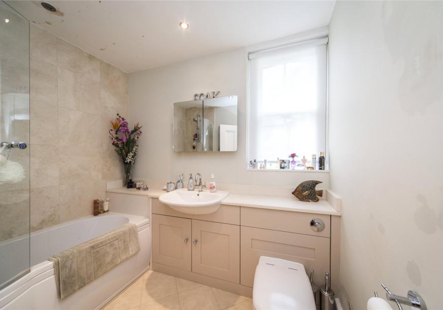 1A Lichfield Road, Kew, Richmond, TW9 3JR Antony Roberts