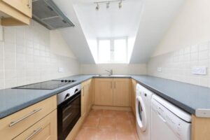 61 The Avenue, Richmond, Richmond, TW9 2AL - Antony Roberts