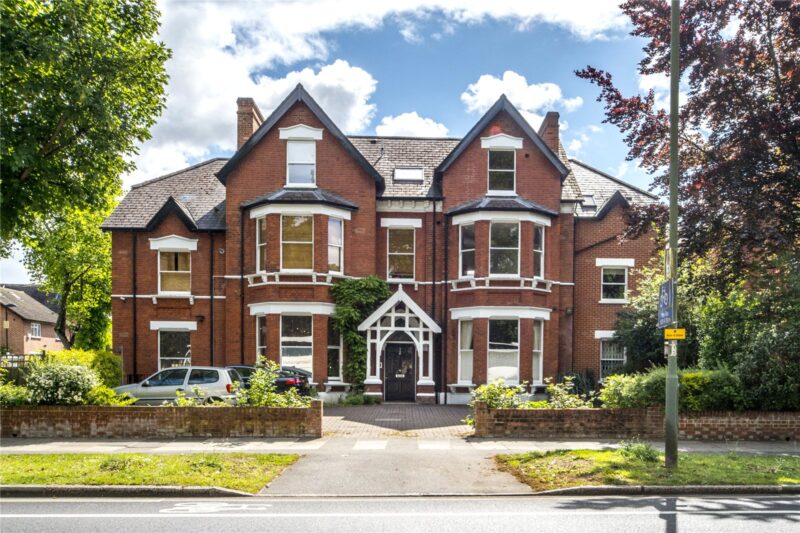 Kew Road, Kew, TW9 3JX - Antony Roberts
