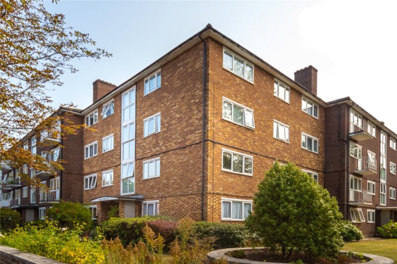 Lichfield Road, Richmond, TW9 3JS - Antony Roberts