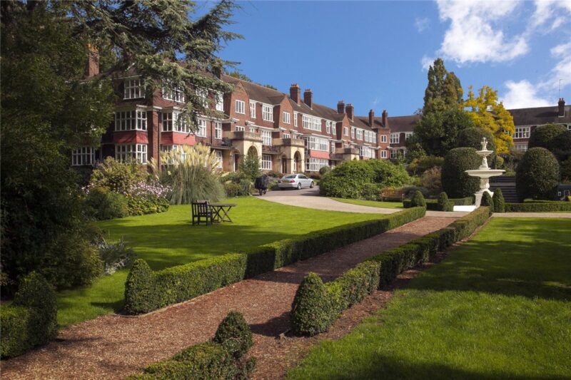 Queensberry House, Friars Lane, TW9 1NT - Antony Roberts