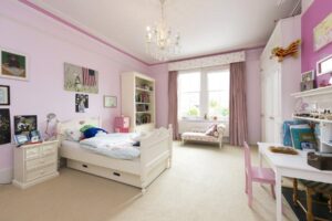 26 Kew Green, Kew, Richmond, TW9 3BH - Antony Roberts
