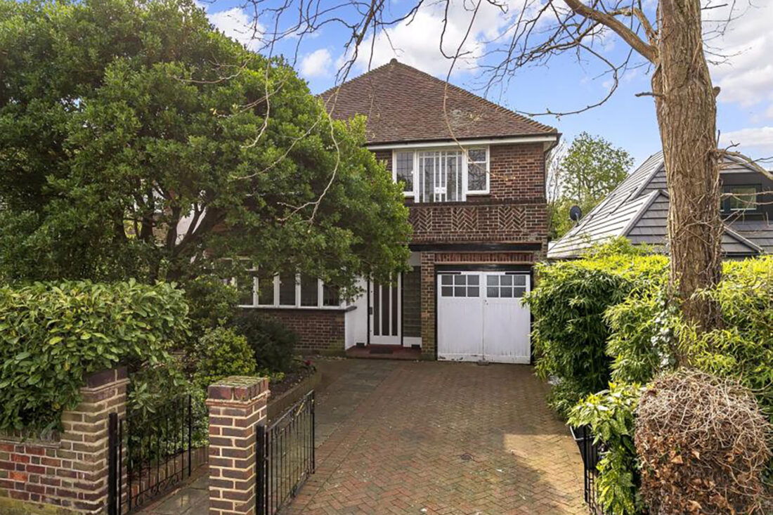 49 Lauderdale Drive, Richmond, Richmond, TW10 7BS - Antony Roberts