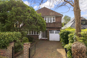 49 Lauderdale Drive, Richmond, Richmond, TW10 7BS - Antony Roberts