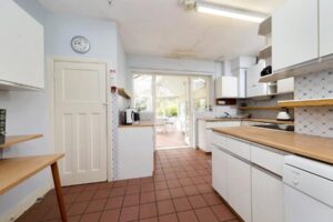 49 Lauderdale Drive, Richmond, Richmond, TW10 7BS - Antony Roberts