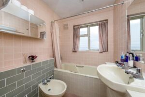 49 Lauderdale Drive, Richmond, Richmond, TW10 7BS - Antony Roberts