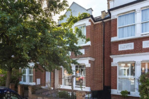 37 Selwyn Avenue, Richmond, TW9 2HB - Antony Roberts