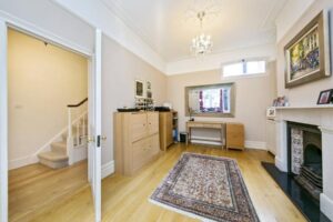 37 Selwyn Avenue, Richmond, TW9 2HB - Antony Roberts
