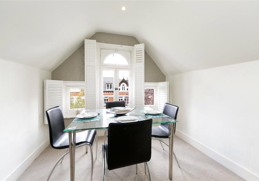 34C St. Stephens Gardens, St Margarets, Twickenham, TW1 SLS Antony