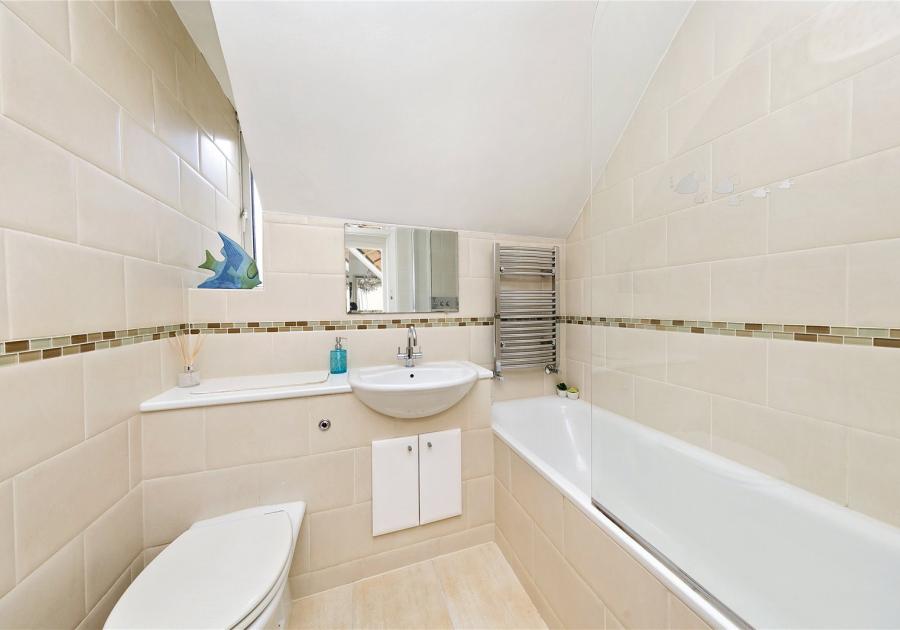 34C St. Stephens Gardens, St Margarets, Twickenham, TW1 SLS Antony