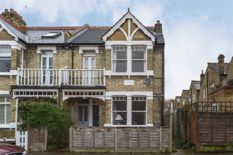 Winchester Road, St. Margarets, TW1 1LD - Antony Roberts