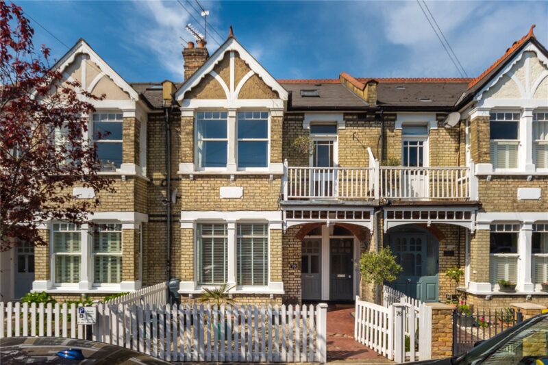 Winchester Road, St. Margarets, TW1 1LB - Antony Roberts