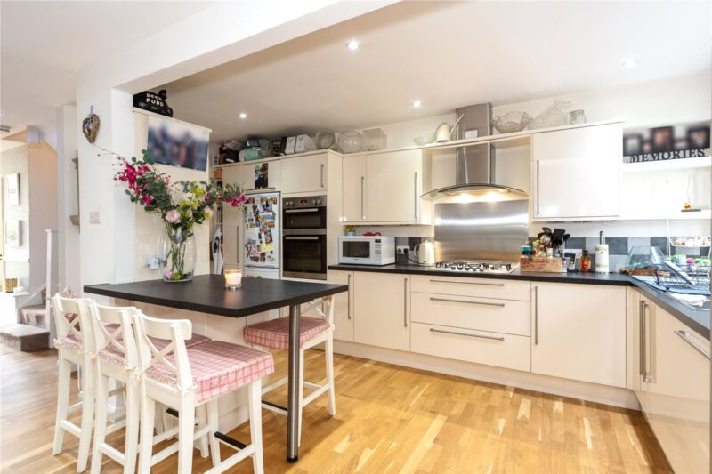 Burnside Close, Twickenham, TW1 1ET - Antony Roberts