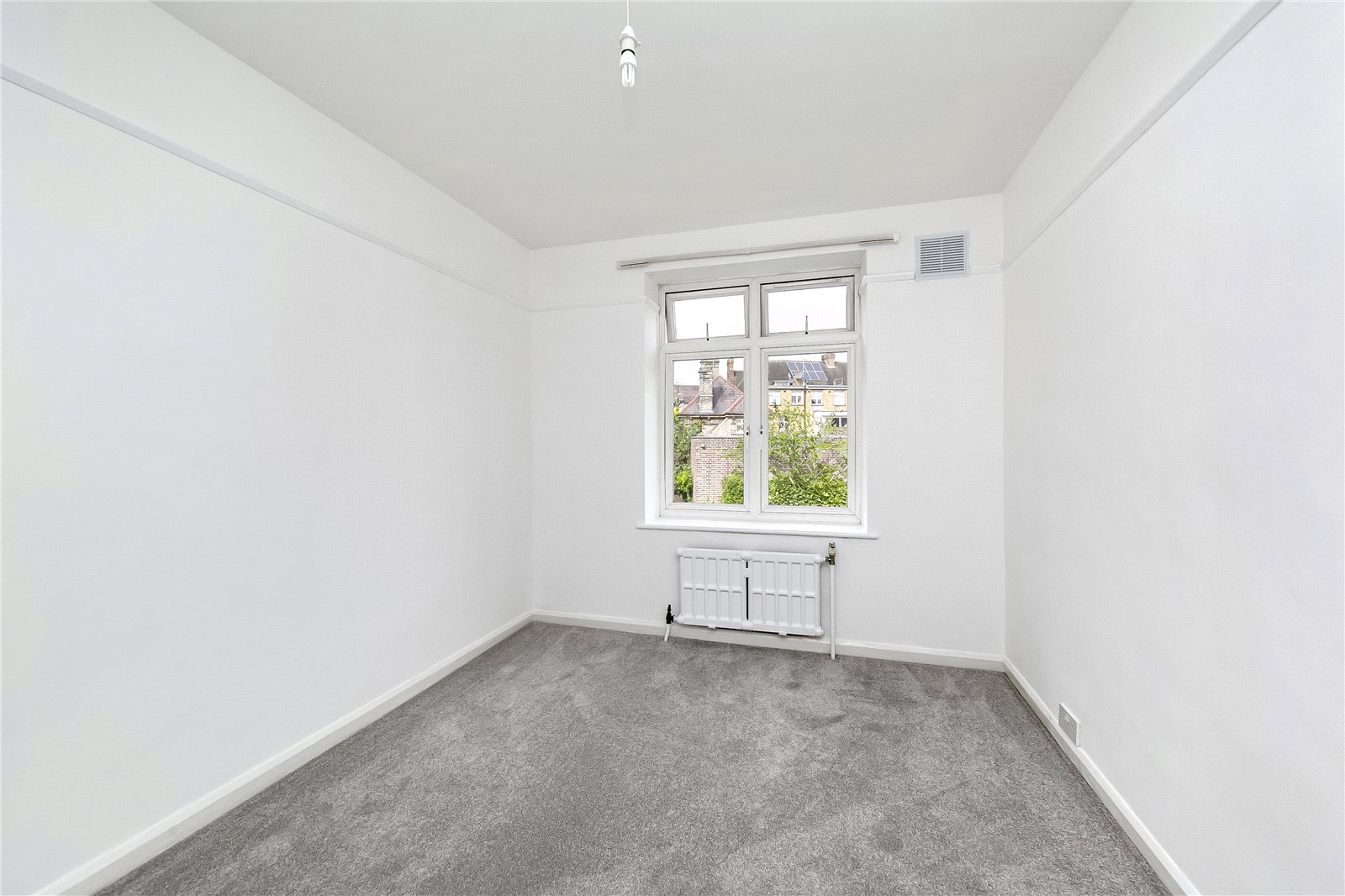 Thames Eyot, Cross Deep, TW1 4QL Antony Roberts