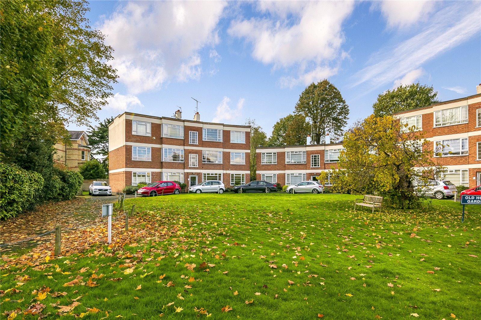 Old House Gardens, Park Road, TW1 2QB - Antony Roberts