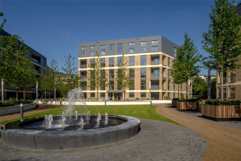 Verdant House, Levett Square, TW9 4FE - Antony Roberts