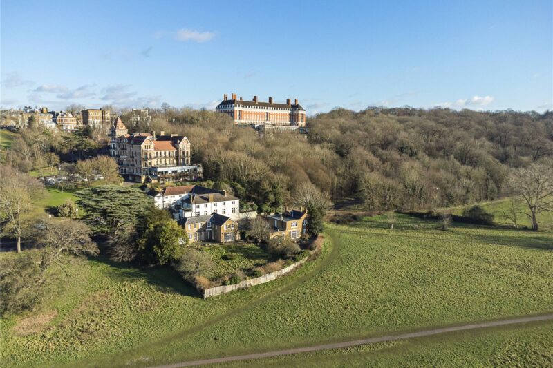 Petersham Road, Richmond, TW10 6UY - Antony Roberts