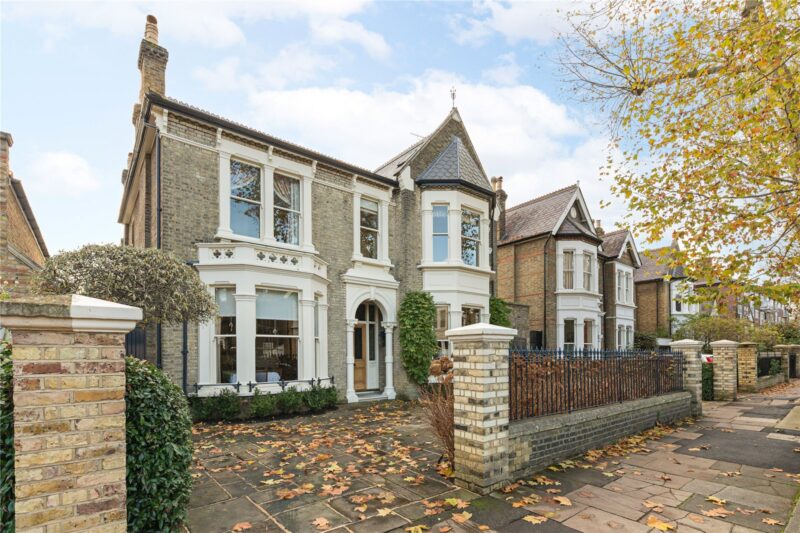 Lichfield Road, Kew, TW9 3JR - Antony Roberts