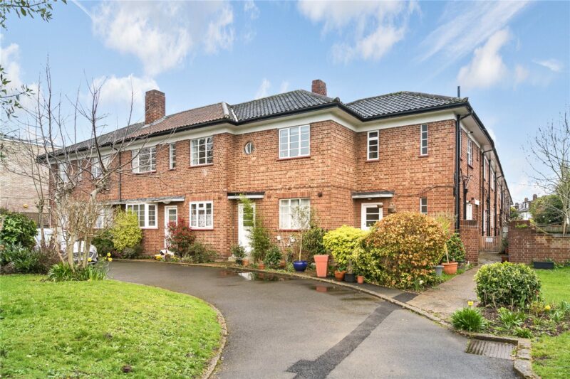 Cherrywood Court, Cambridge Road, TW11 8DP - Antony Roberts