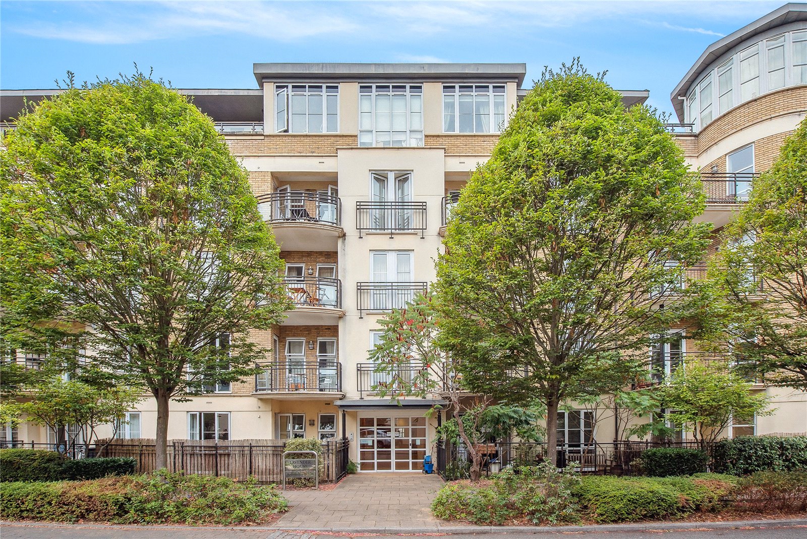 Melliss Avenue, Kew, TW9 4AB - Antony Roberts