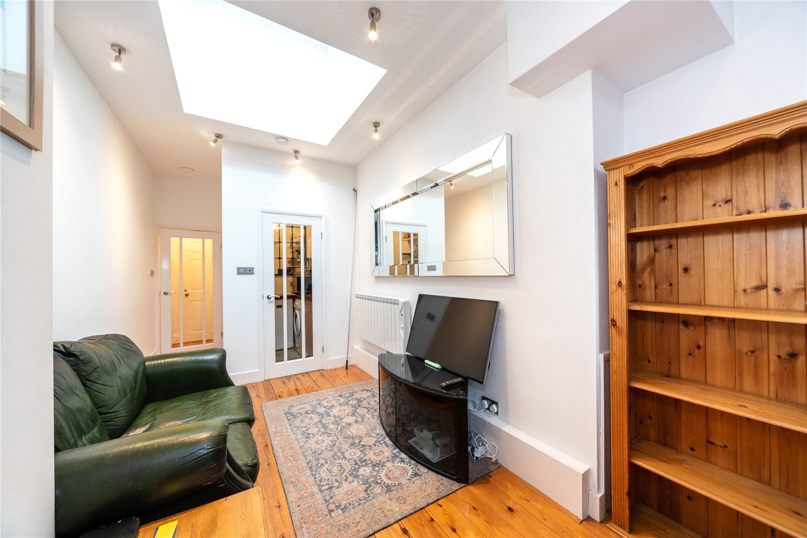 St Margarets Road, St Margarets, TW1 1RG - Antony Roberts