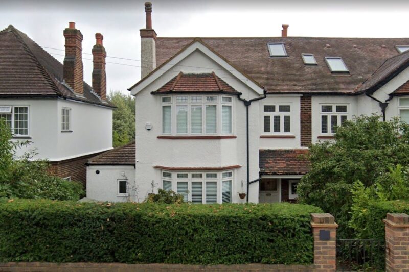 High Park Road, Richmond, TW9 4BH - Antony Roberts