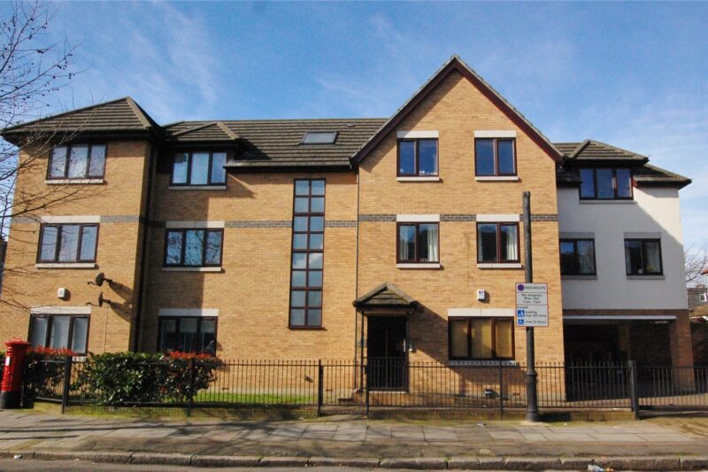 Popham Gardens, Marksbury Avenue, TW9 4LJ - Antony Roberts