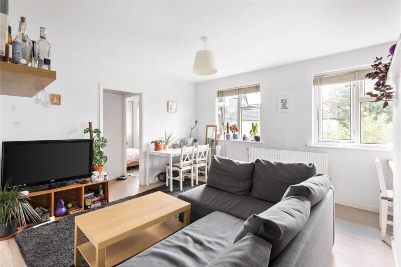 Burdett Road, Richmond, TW9 2EE - Antony Roberts