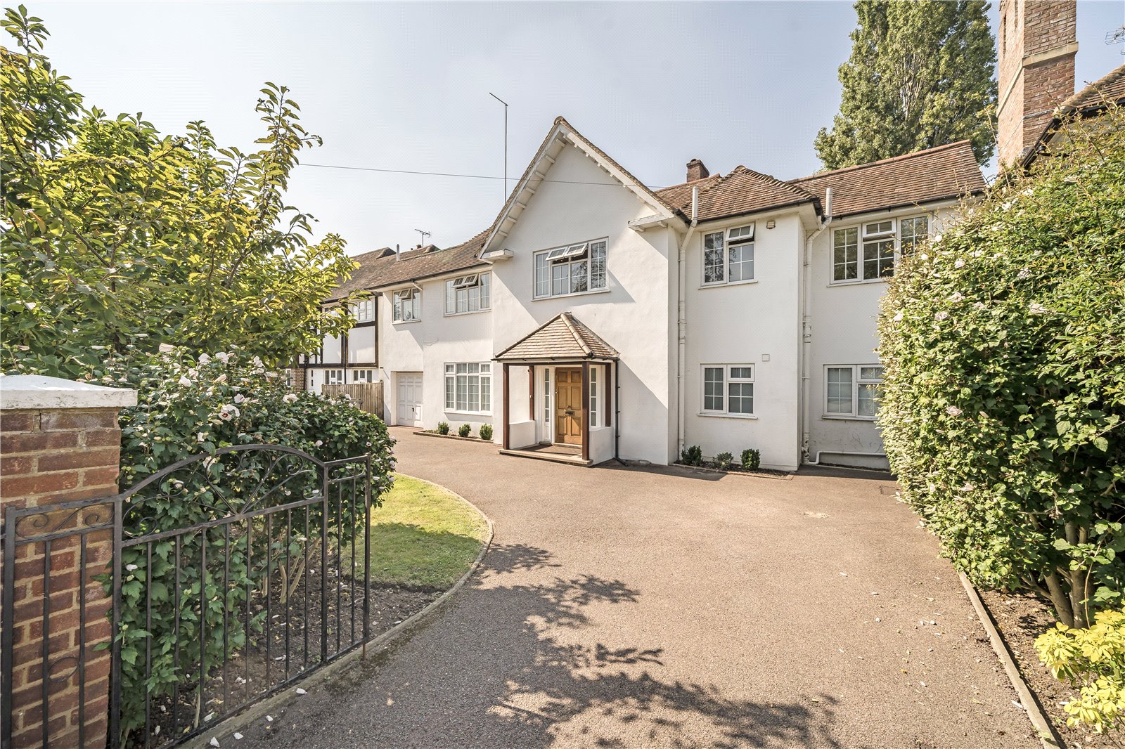 Roedean Crescent, Roehampton, SW15 5JU - Antony Roberts