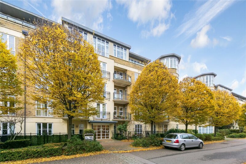 Melliss Avenue, Kew, TW9 4AB - Antony Roberts