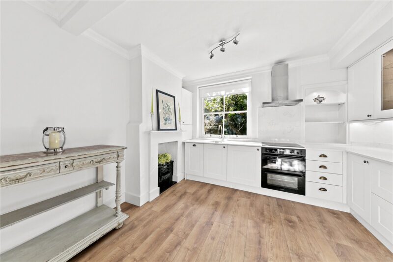 Marchmont Road, Richmond, TW10 6HH - Antony Roberts