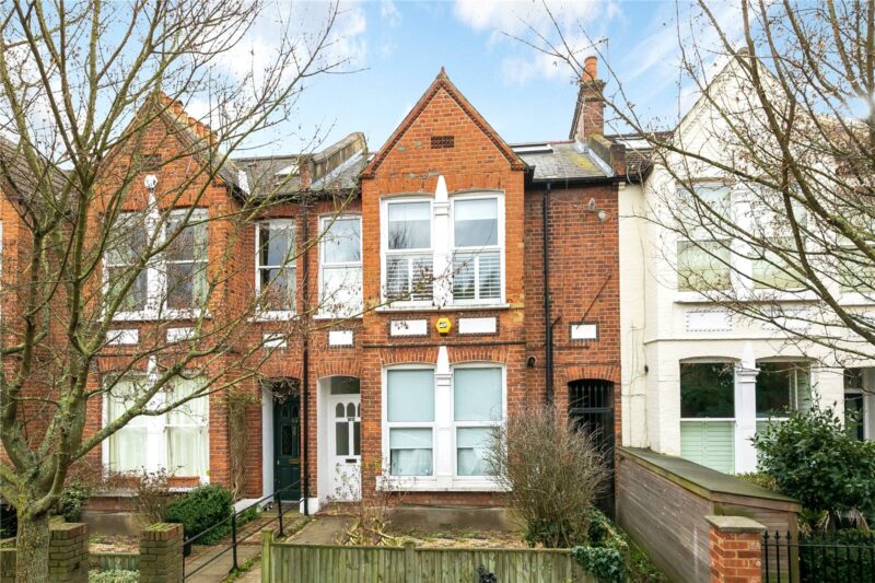 Beaumont Avenue, Richmond, TW9 2HE - Antony Roberts