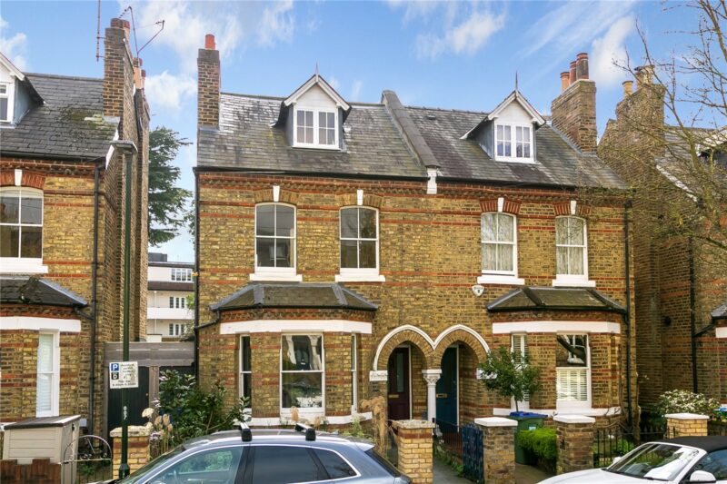 Haggard Road, Twickenham, TW1 3AL - Antony Roberts