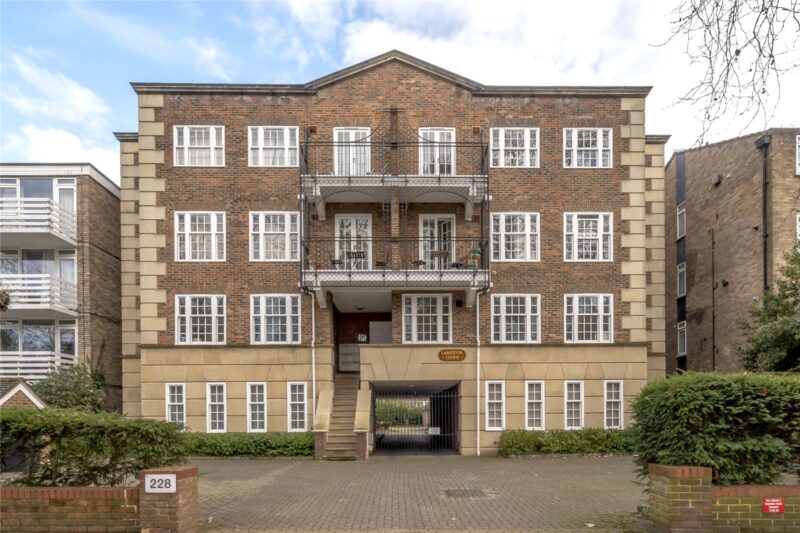 Kew Road, Kew, TW9 3JX - Antony Roberts