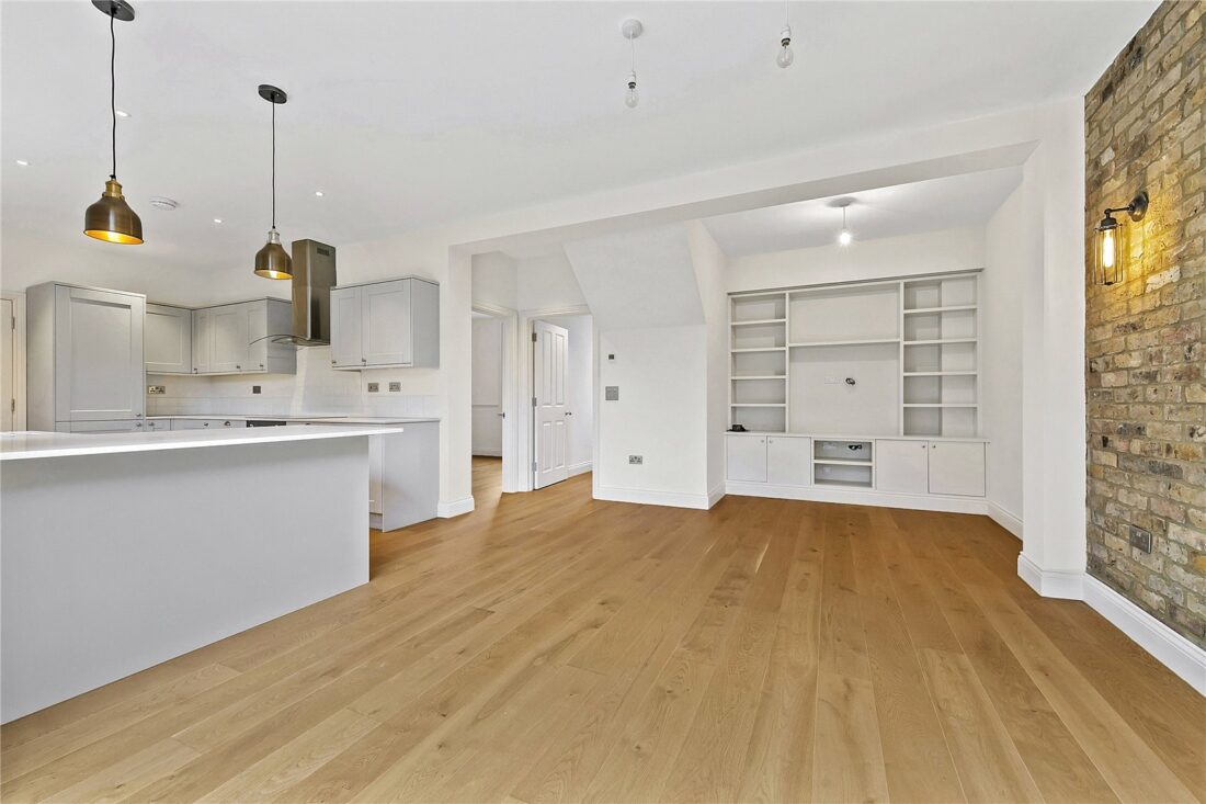 St. Johns Road, Isleworth, TW7 6PL Antony Roberts