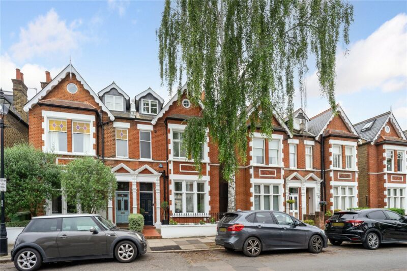 Priory Road, Richmond, TW9 3DF - Antony Roberts