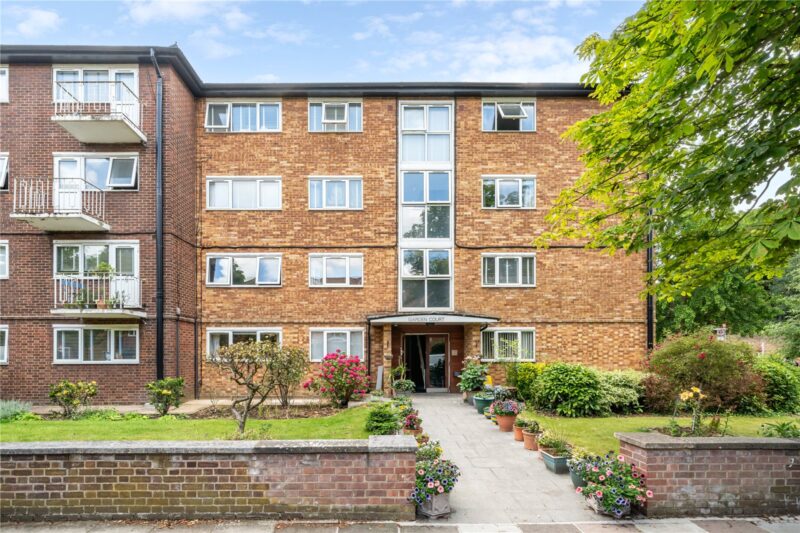 Garden Court, Lichfield Road, TW9 3JS - Antony Roberts