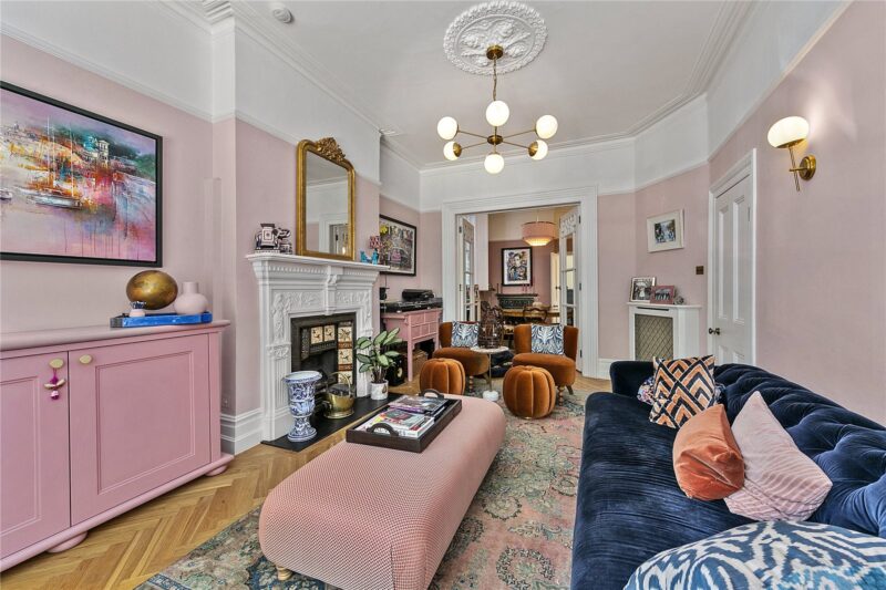 Lawn Crescent, Kew, TW9 3NR - Antony Roberts