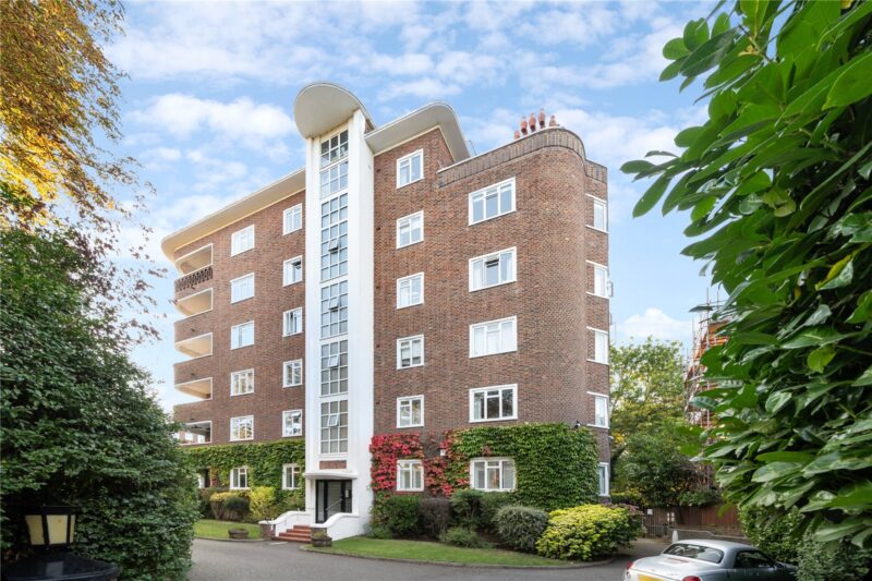 Queens Road, Richmond, TW10 6LB - Antony Roberts