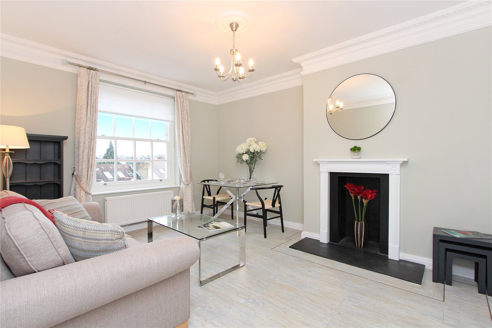 Cedar Court, London, SW14 8LY - Antony Roberts