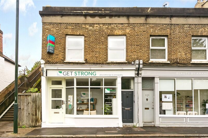 Sandycombe Road, Kew, TW9 2EW - Antony Roberts