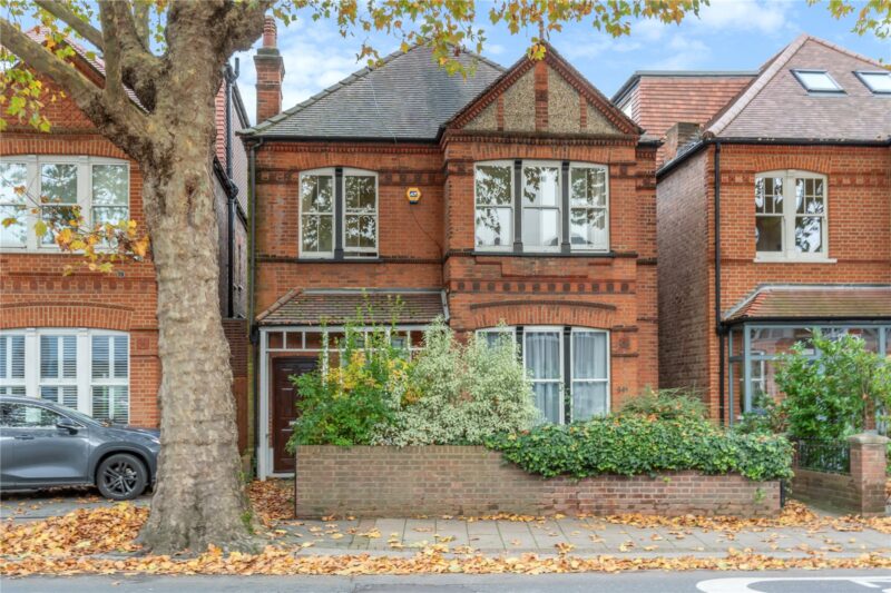 Mortlake Road, Richmond, TW9 4AS - Antony Roberts