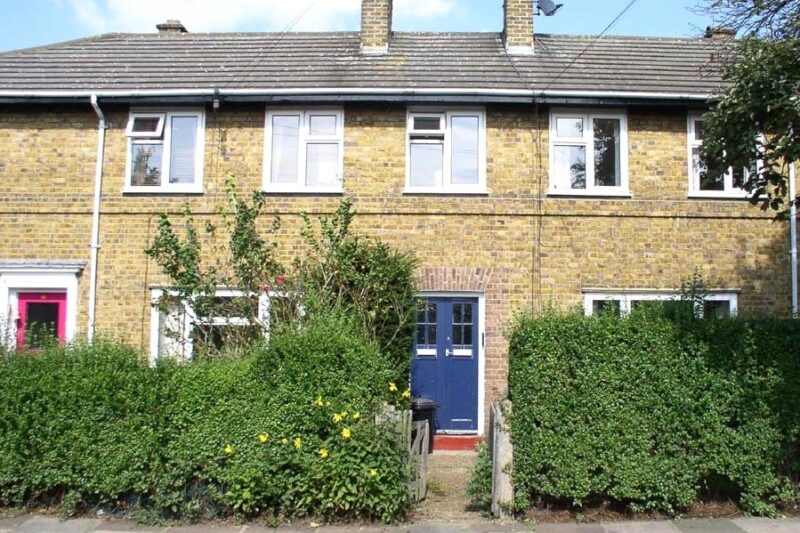Burdett Road, Kew, TW9 2EE - Antony Roberts