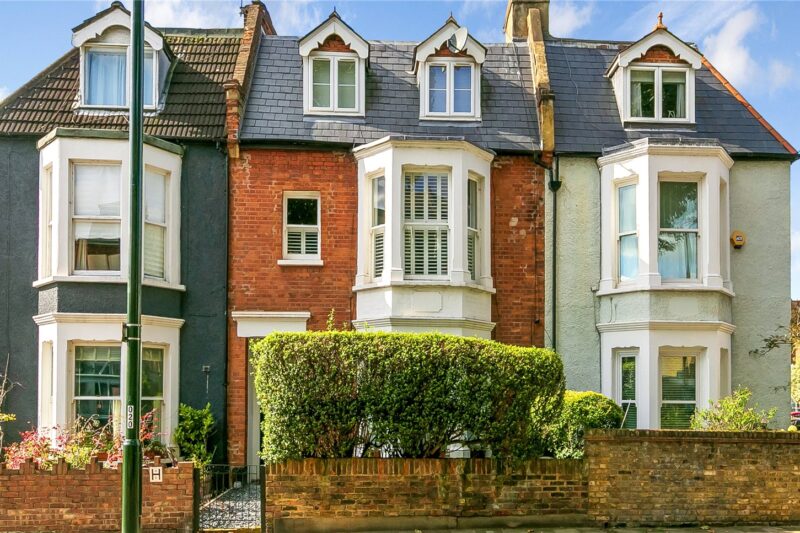 Sandycombe Road, Kew, TW9 3NP - Antony Roberts