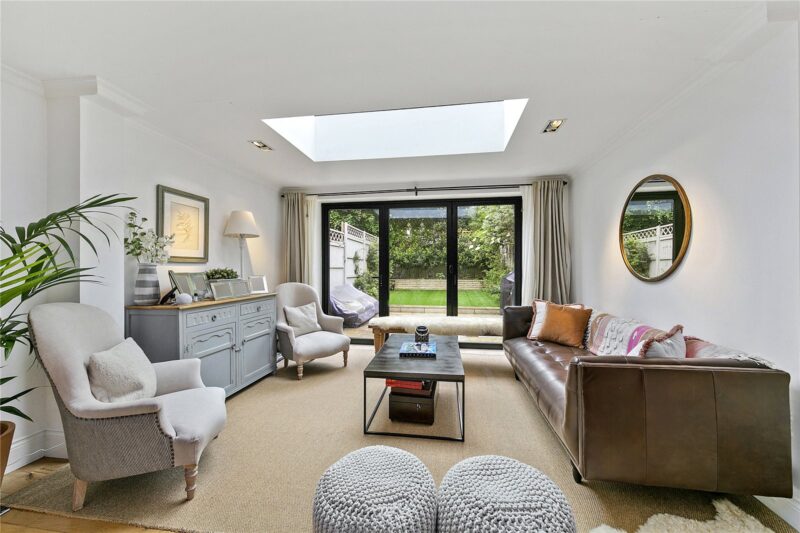 Gainsborough Road, Kew, TW9 2ET - Antony Roberts