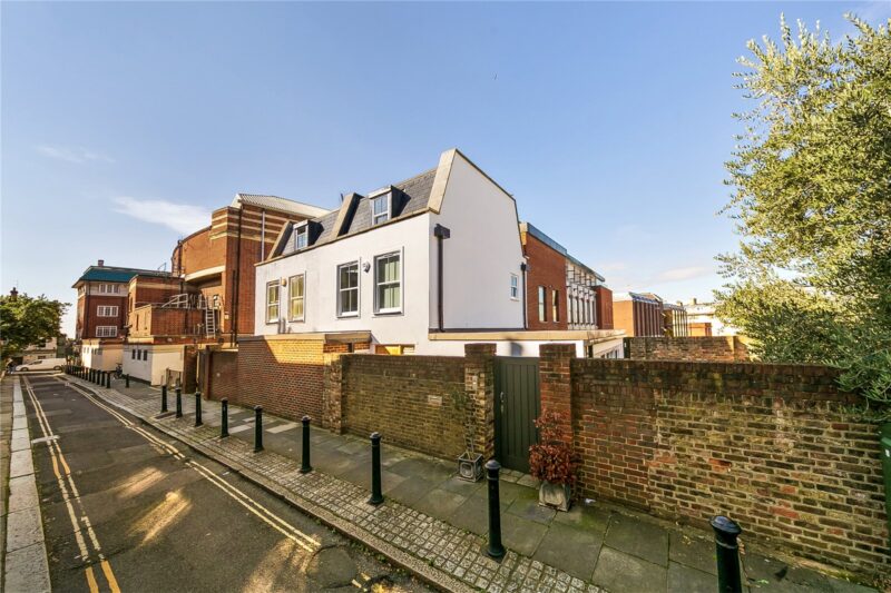 Ormond Road, Richmond, TW10 6TH - Antony Roberts